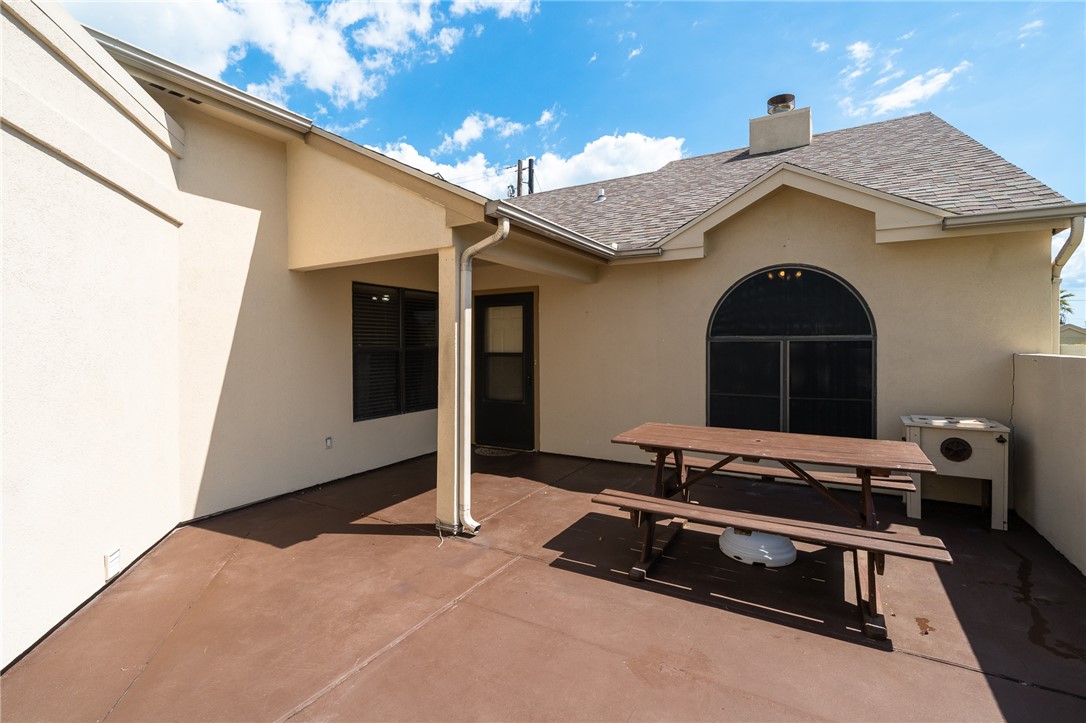 102 Sugar Creek Dr Property Photo 4