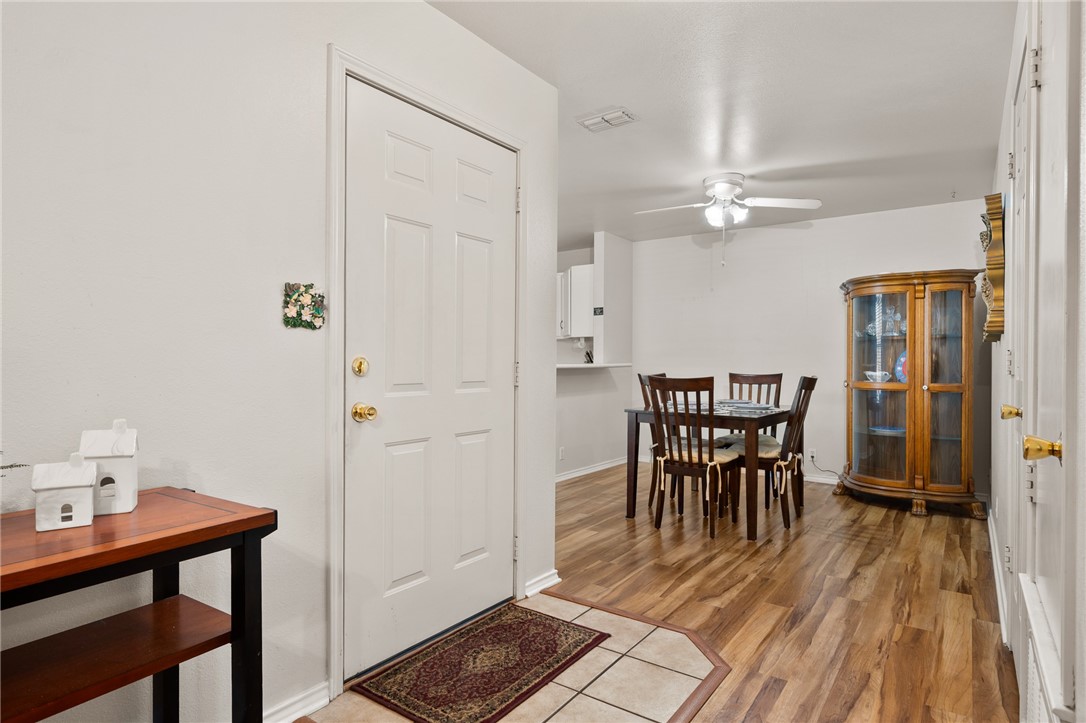 102 Sugar Creek Dr Property Photo 5