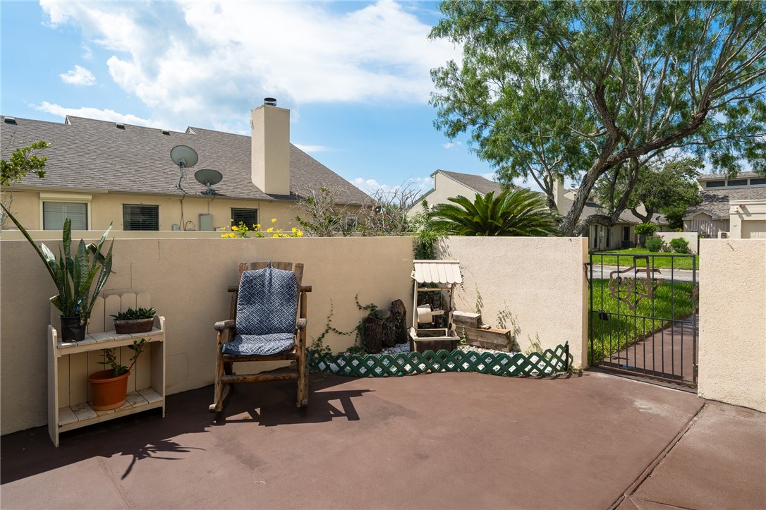 102 Sugar Creek Dr Property Photo 25