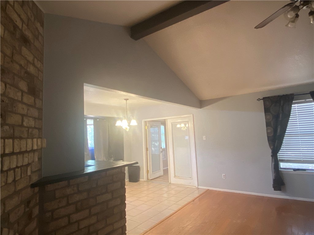 826 Saint Paul Property Photo 4