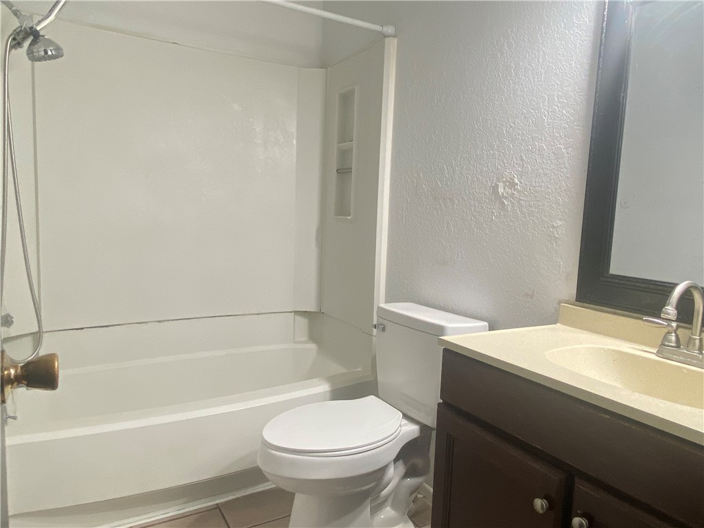 826 Saint Paul Property Photo 11