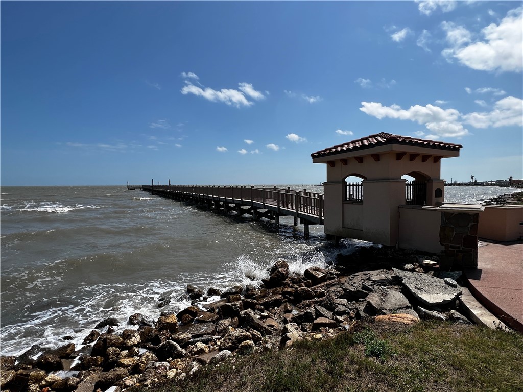 1129 Acorn Dr Property Photo 7