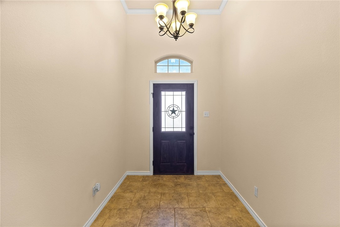 7329 Clapton Dr Property Photo 4