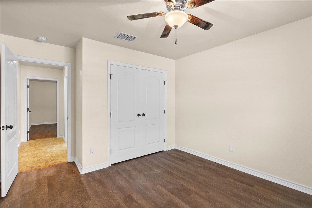 7329 Clapton Dr Property Photo 21