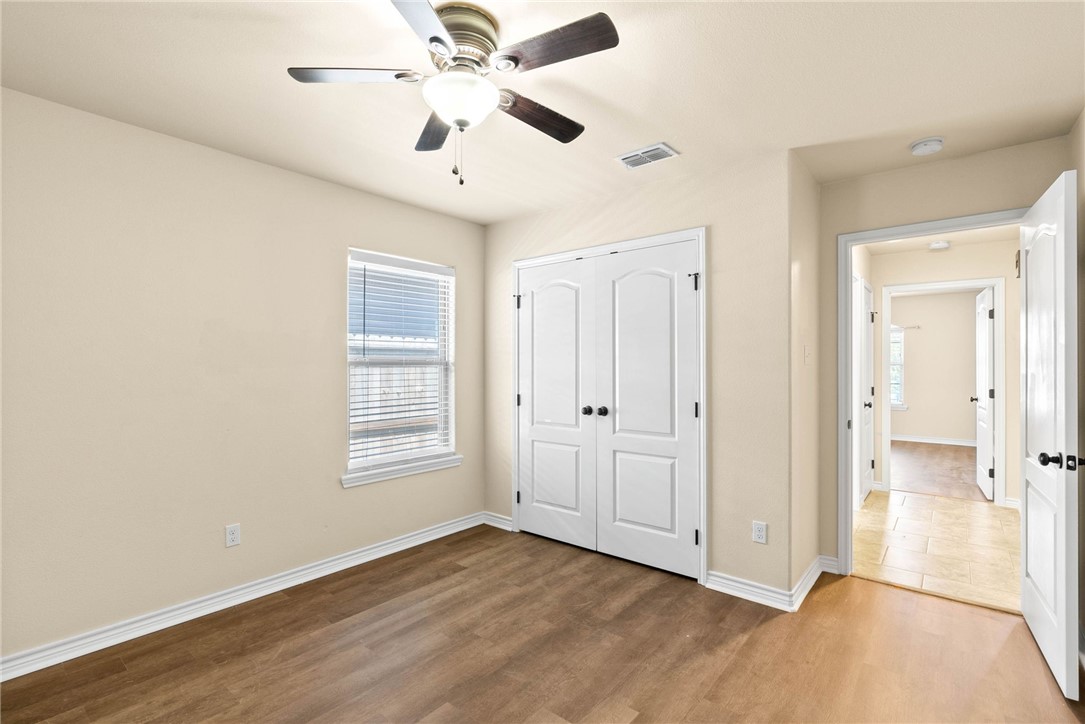 7329 Clapton Dr Property Photo 22