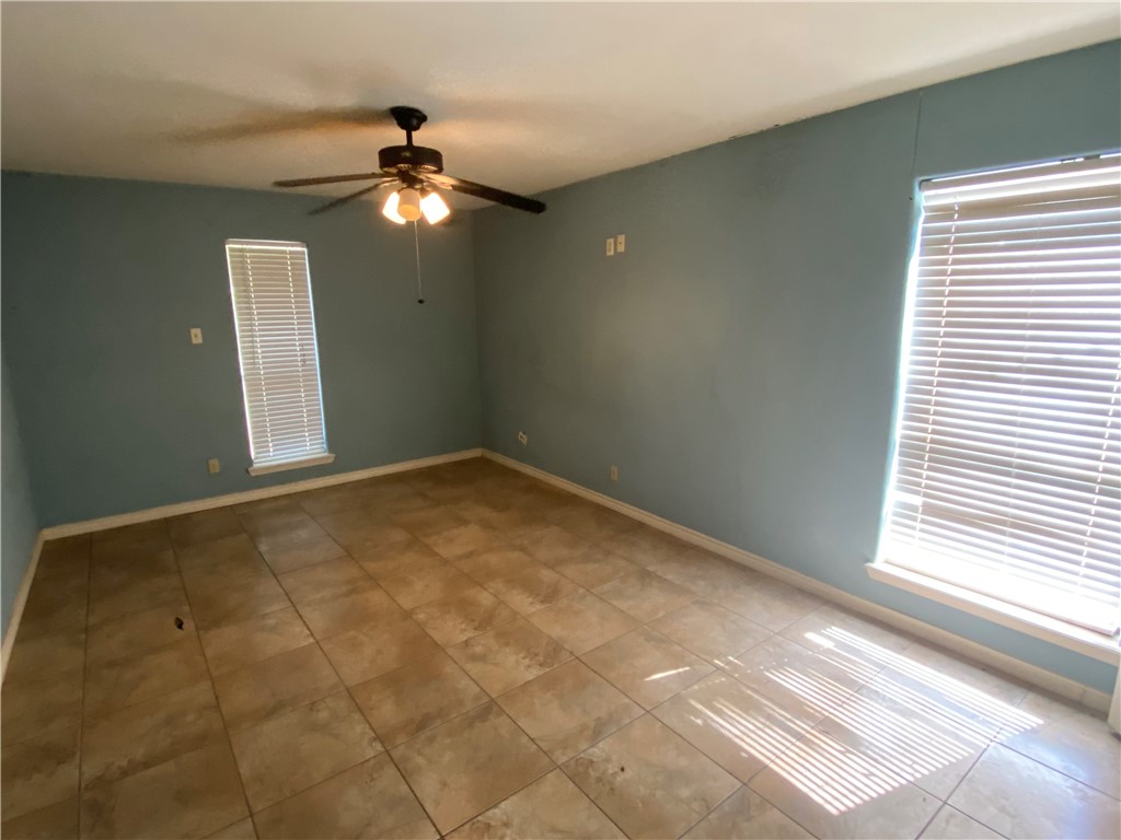 11941 Mesa Ave Property Photo 20