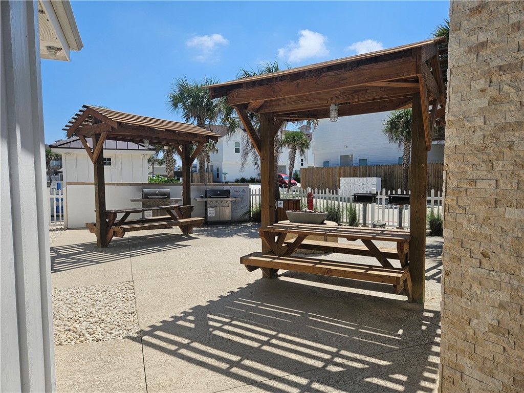 15114 Arashi Beach Dr Property Photo 19