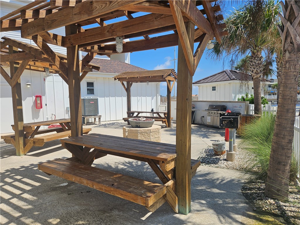 15114 Arashi Beach Dr Property Photo 21