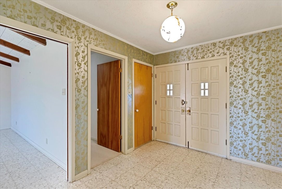 426 Cape Henry Dr Property Photo 4