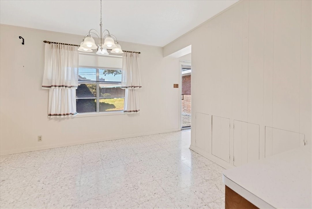 426 Cape Henry Dr Property Photo 12