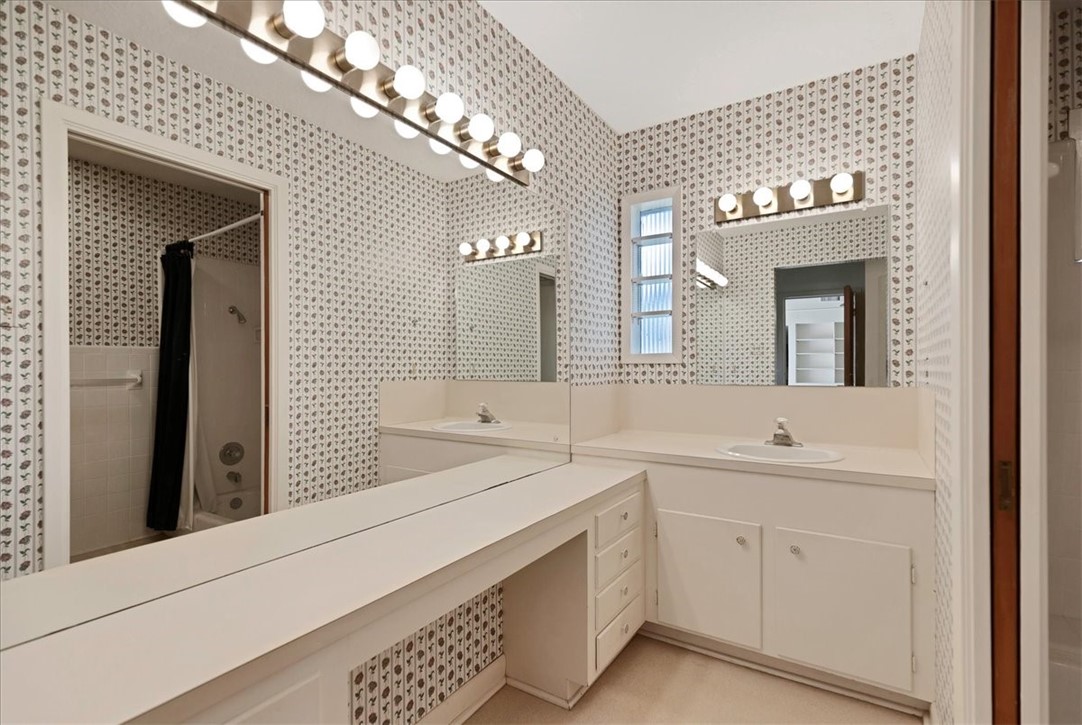 426 Cape Henry Dr Property Photo 23