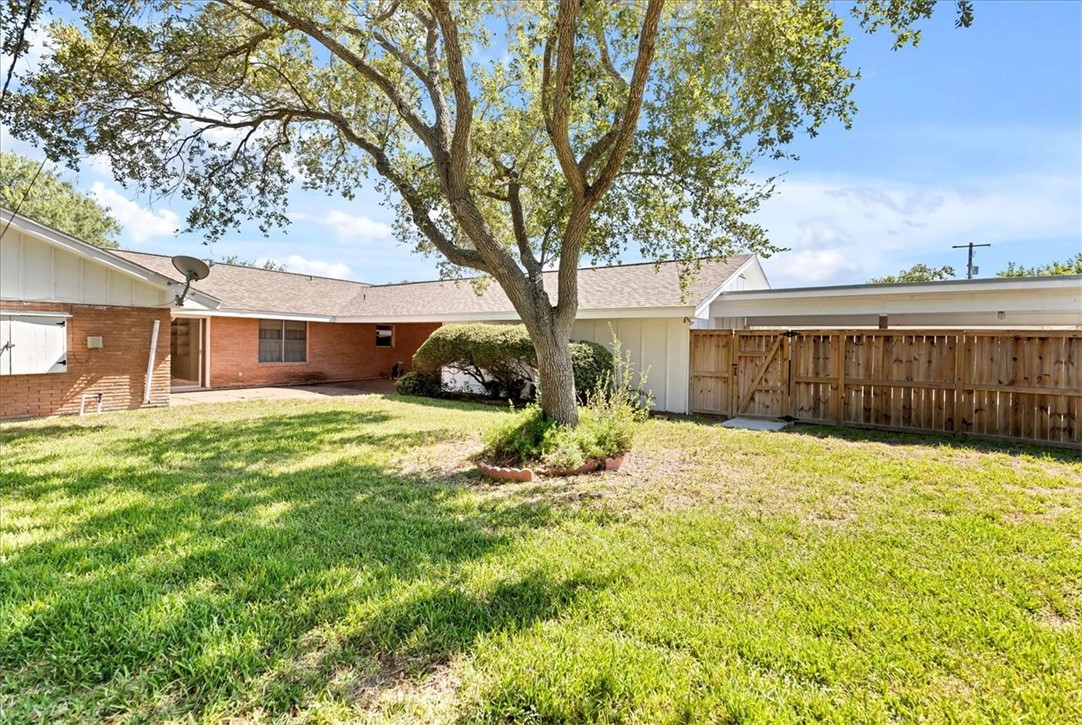 426 Cape Henry Dr Property Photo 31