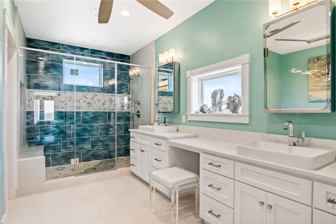 121 Bikini Dr Property Photo 17