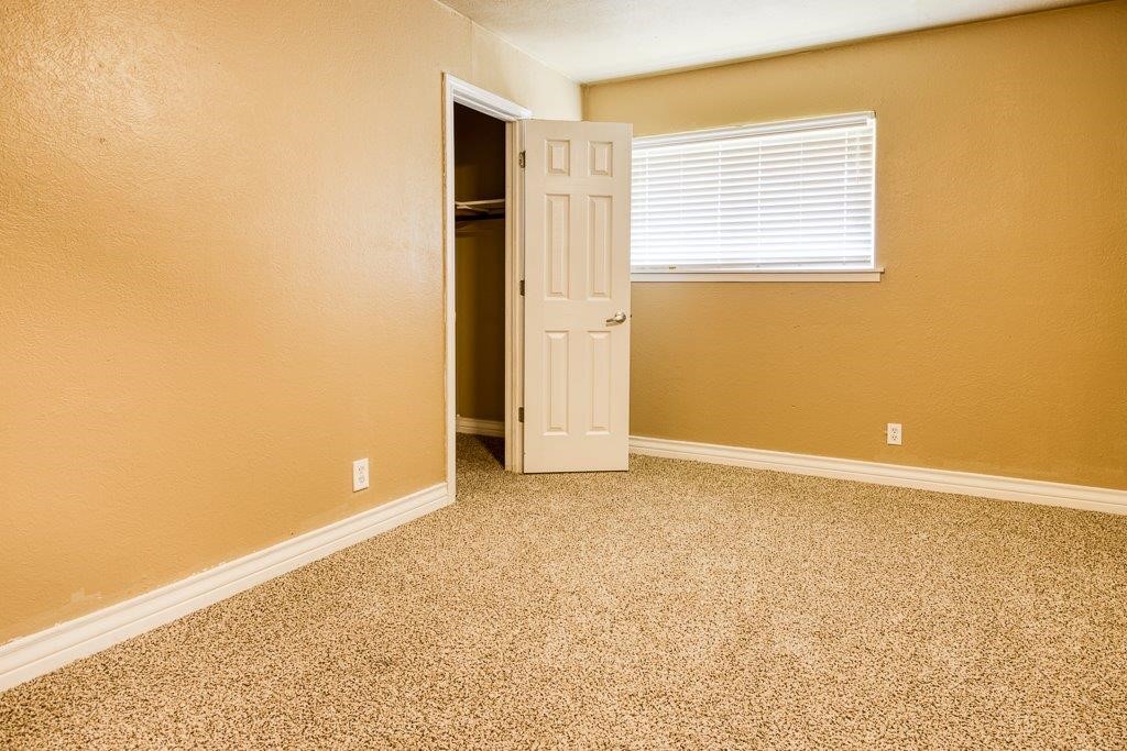 111 Chase Dr Property Photo 11