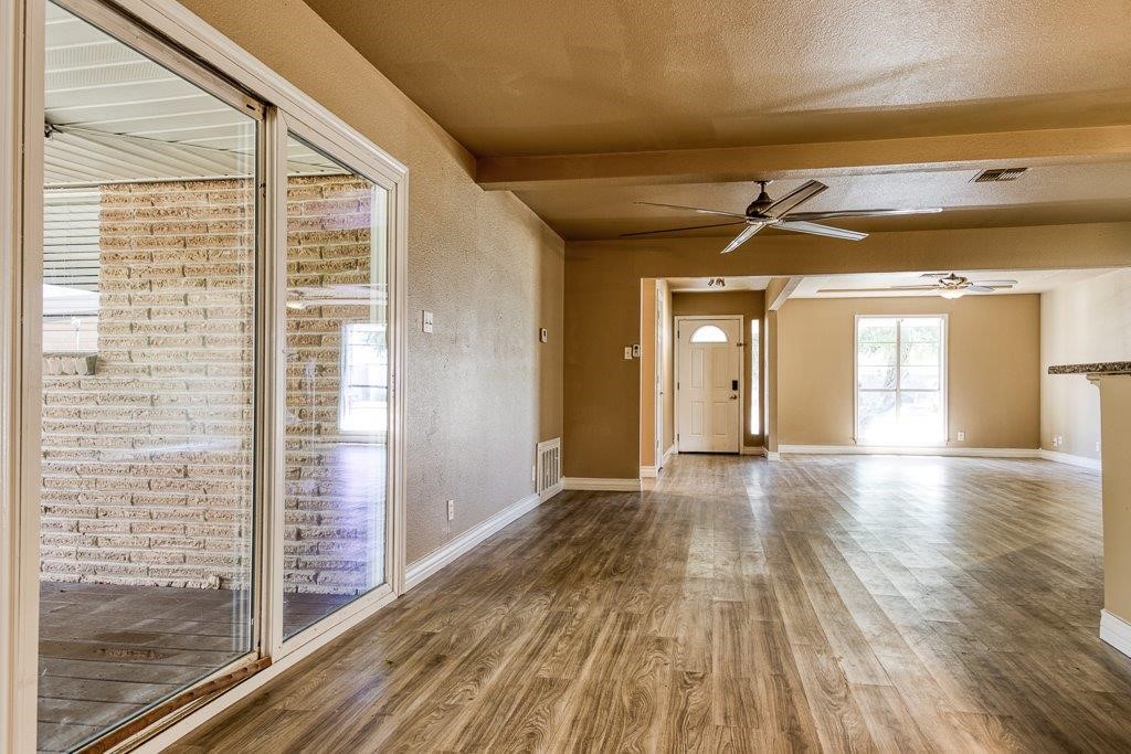 111 Chase Dr Property Photo 33