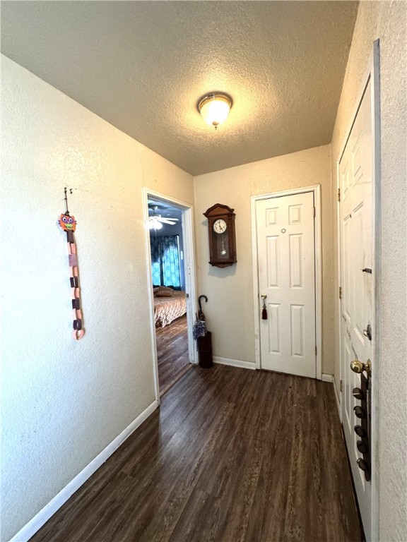 1202 Brentwood Dr Property Photo 7