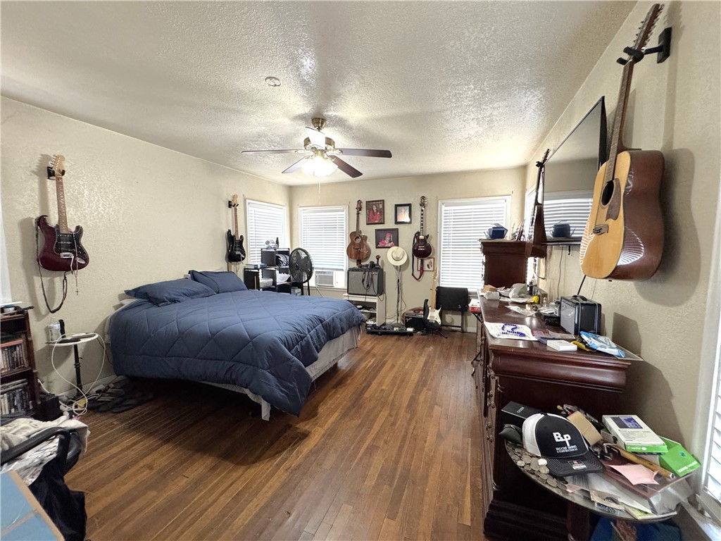 1202 Brentwood Dr Property Photo 8