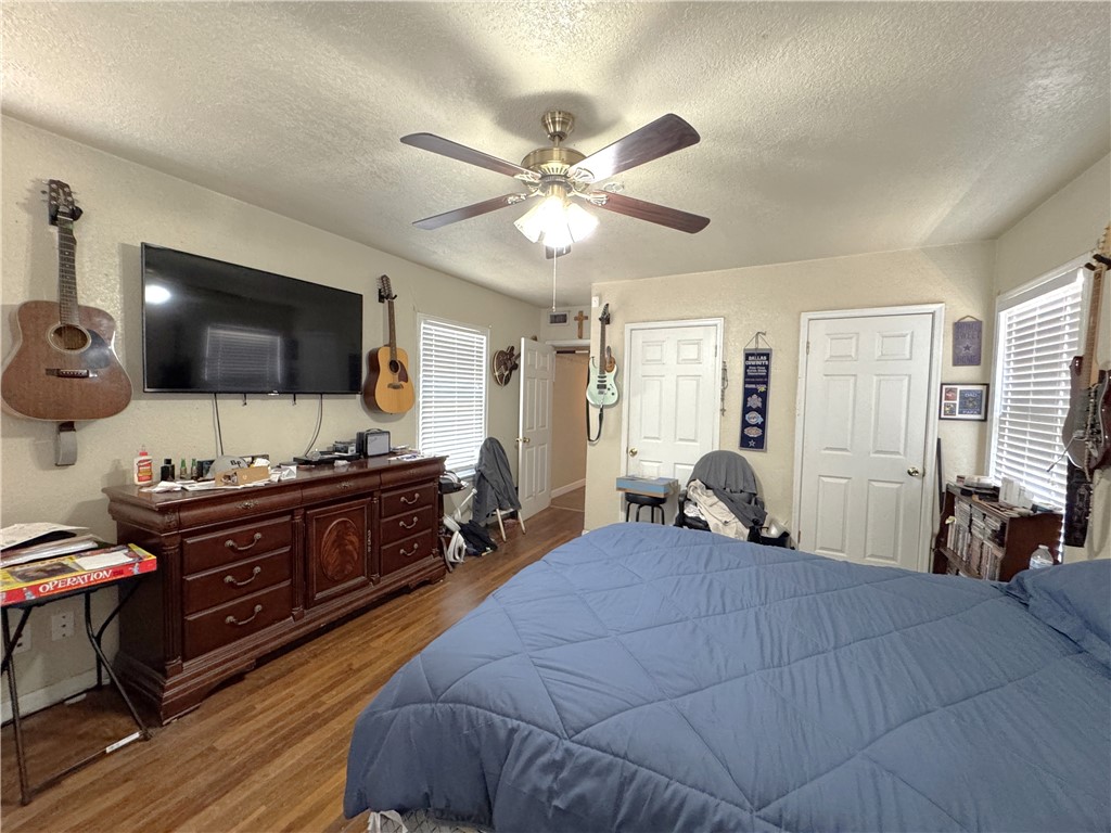 1202 Brentwood Dr Property Photo 9