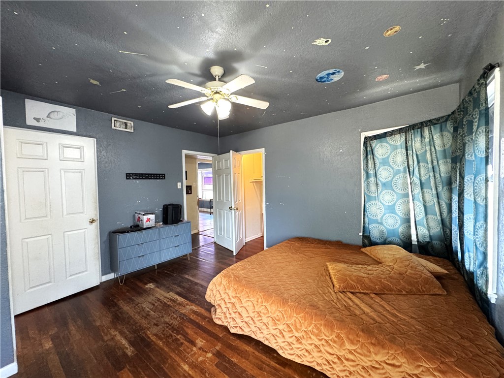 1202 Brentwood Dr Property Photo 14