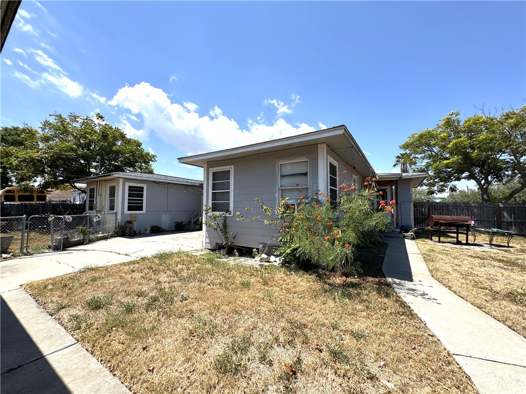 1202 Brentwood Dr Property Photo 30