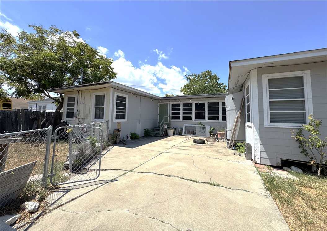 1202 Brentwood Dr Property Photo 32