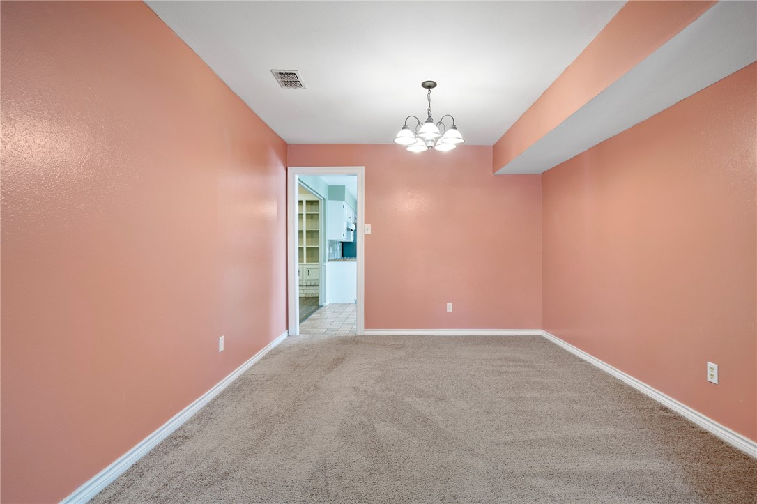 5050 Moultrie Property Photo 6