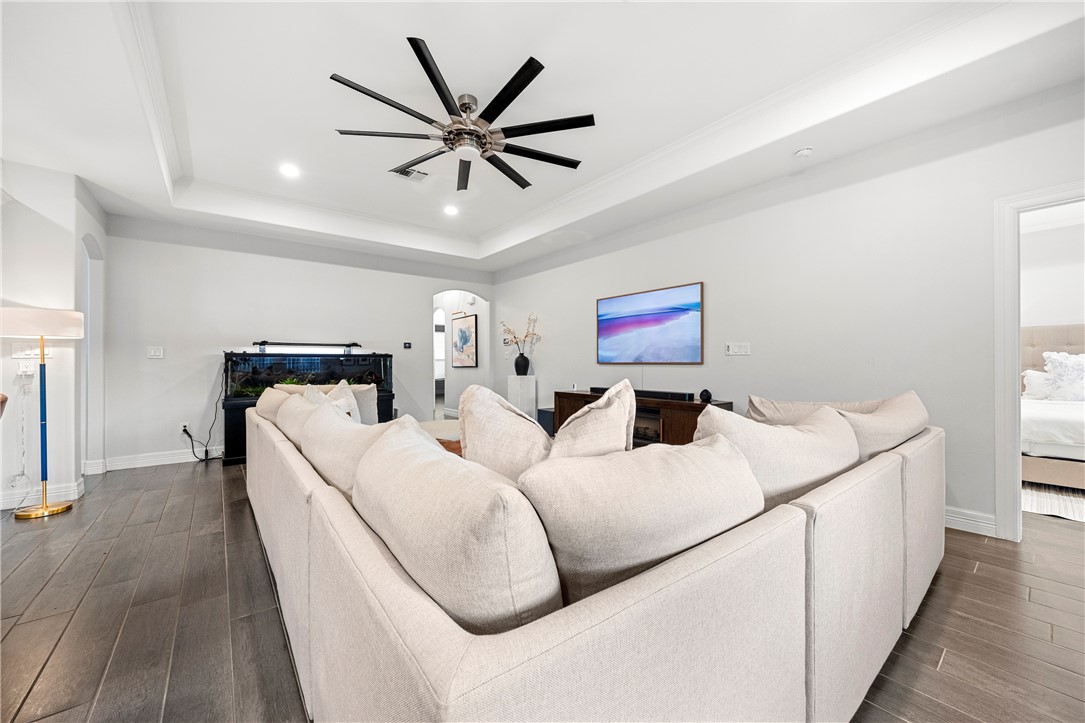 4218 Azali Dr Property Photo 7