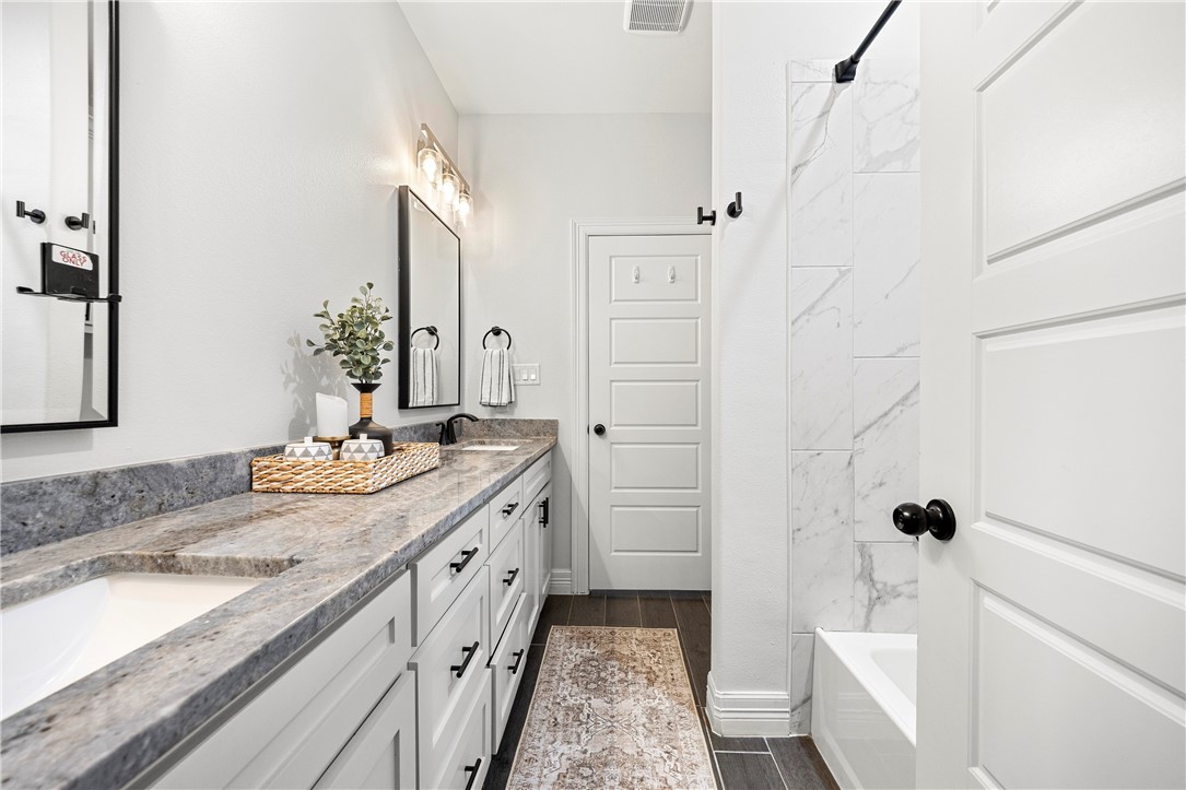 4218 Azali Dr Property Photo 19