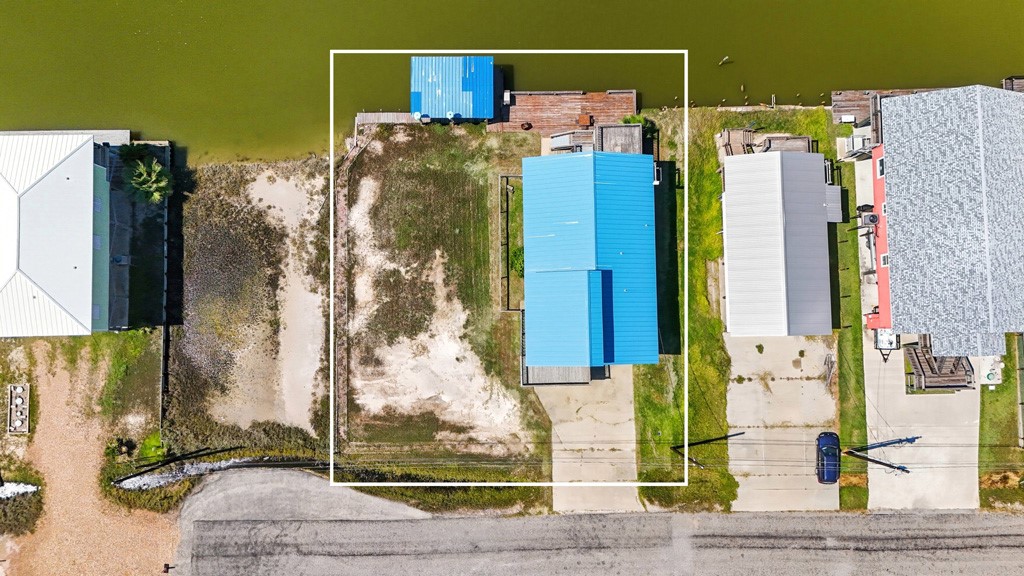 151 Starfish Dr Property Photo 3