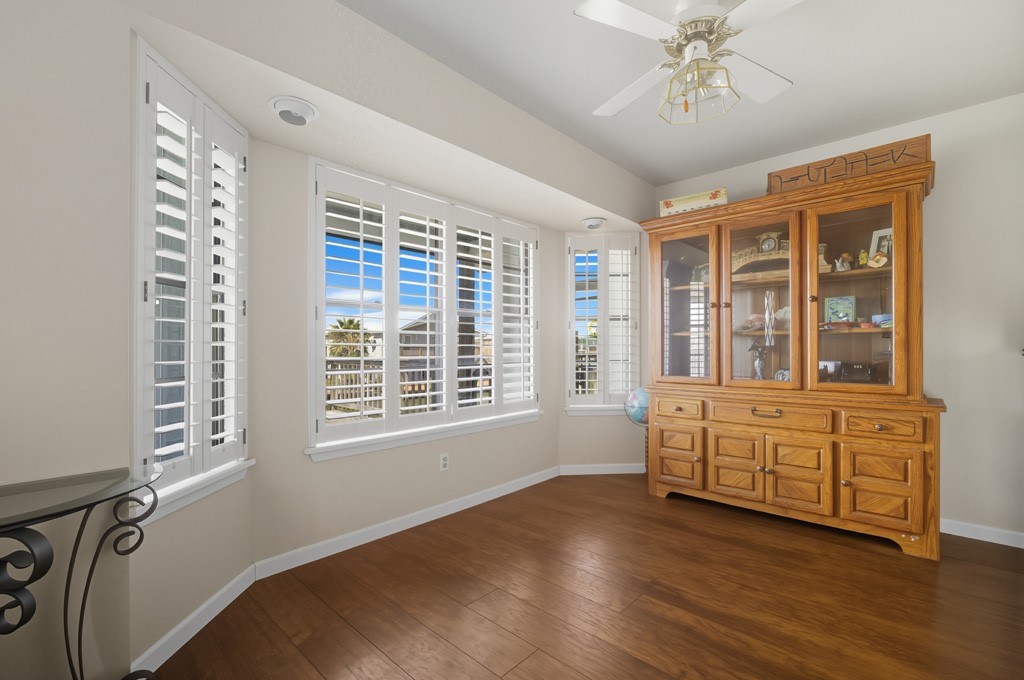 151 Starfish Dr Property Photo 5