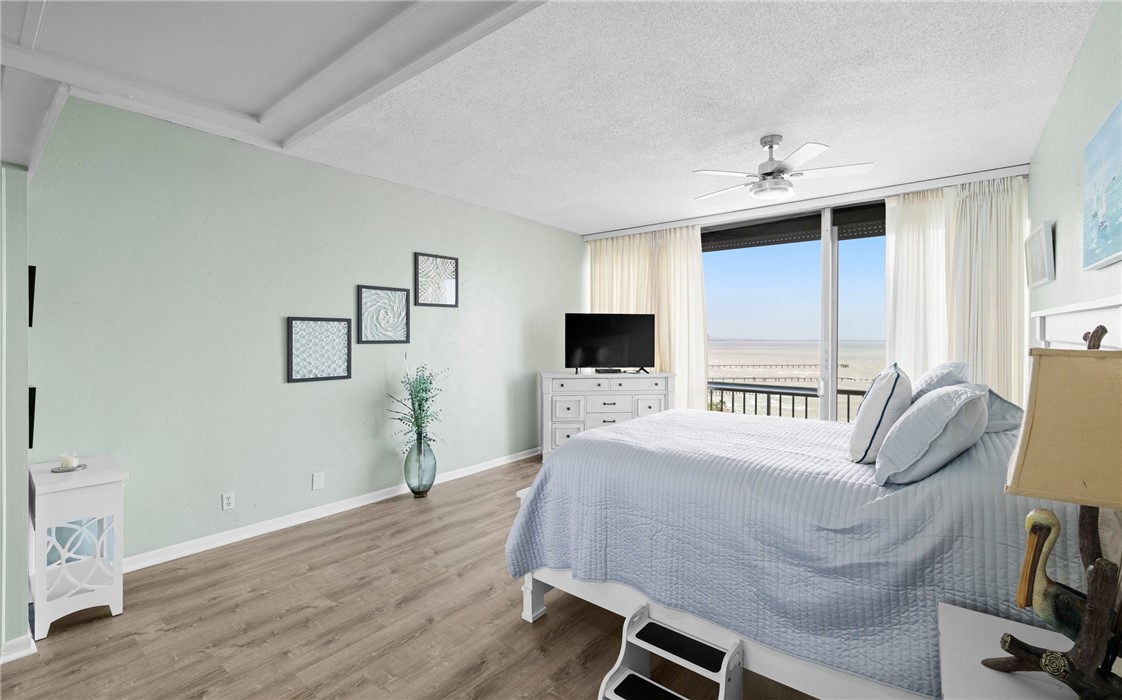 4600 Ocean Dr 1002 Property Photo 15