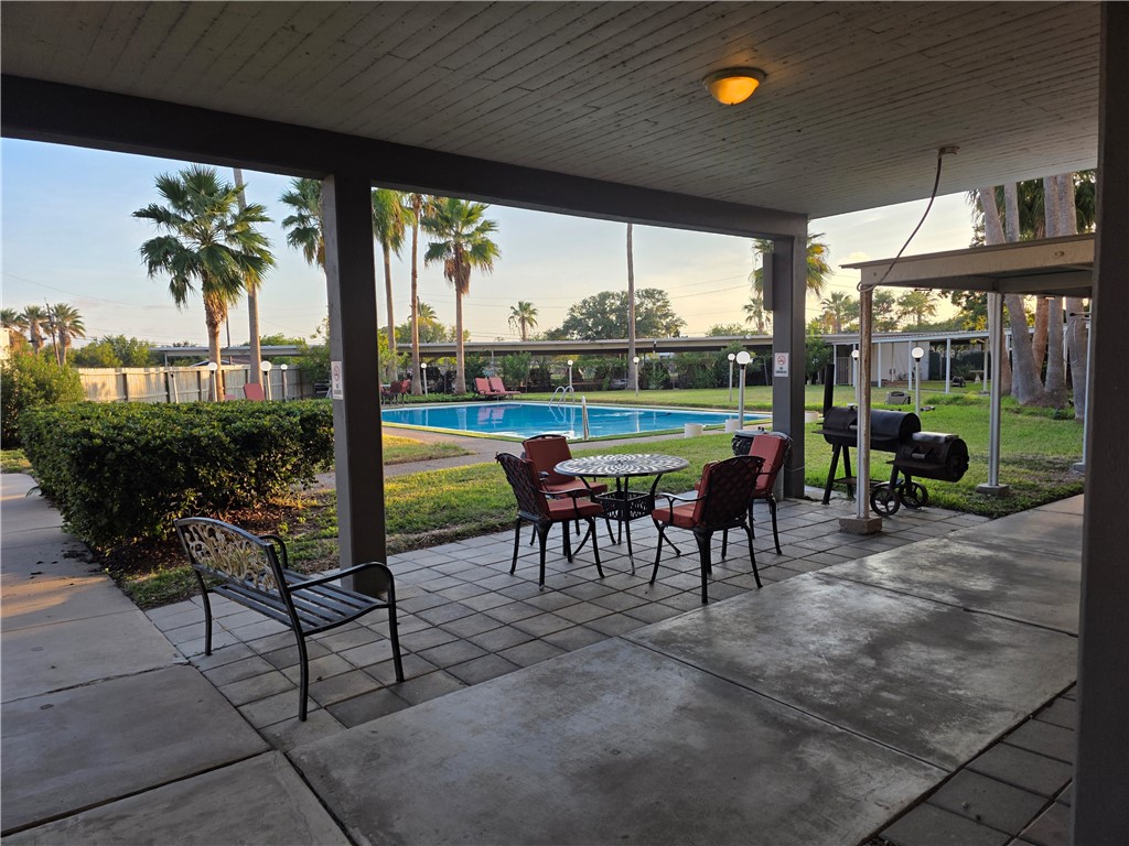 4600 Ocean Dr 1002 Property Photo 27