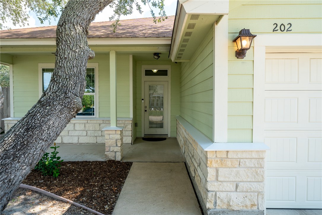 202 Sandollar Circ Property Photo 4