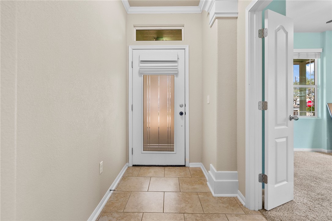 202 Sandollar Circ Property Photo 5