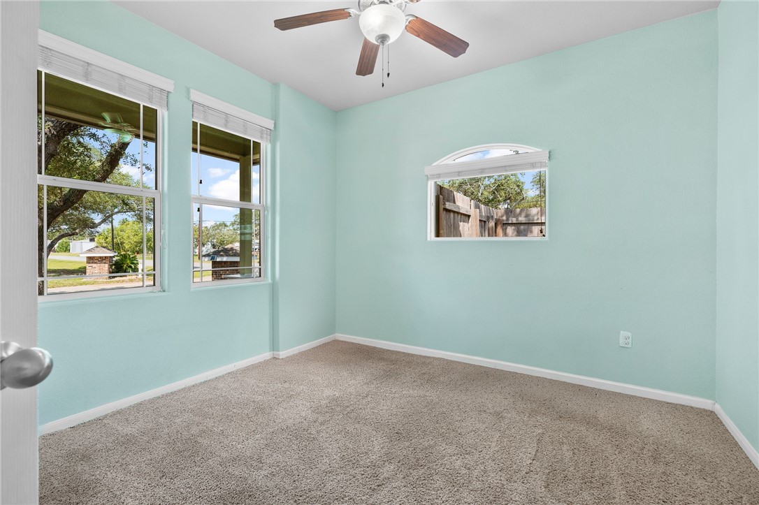 202 Sandollar Circ Property Photo 6