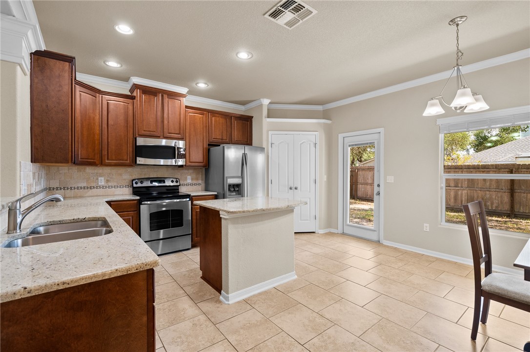 202 Sandollar Circ Property Photo 16