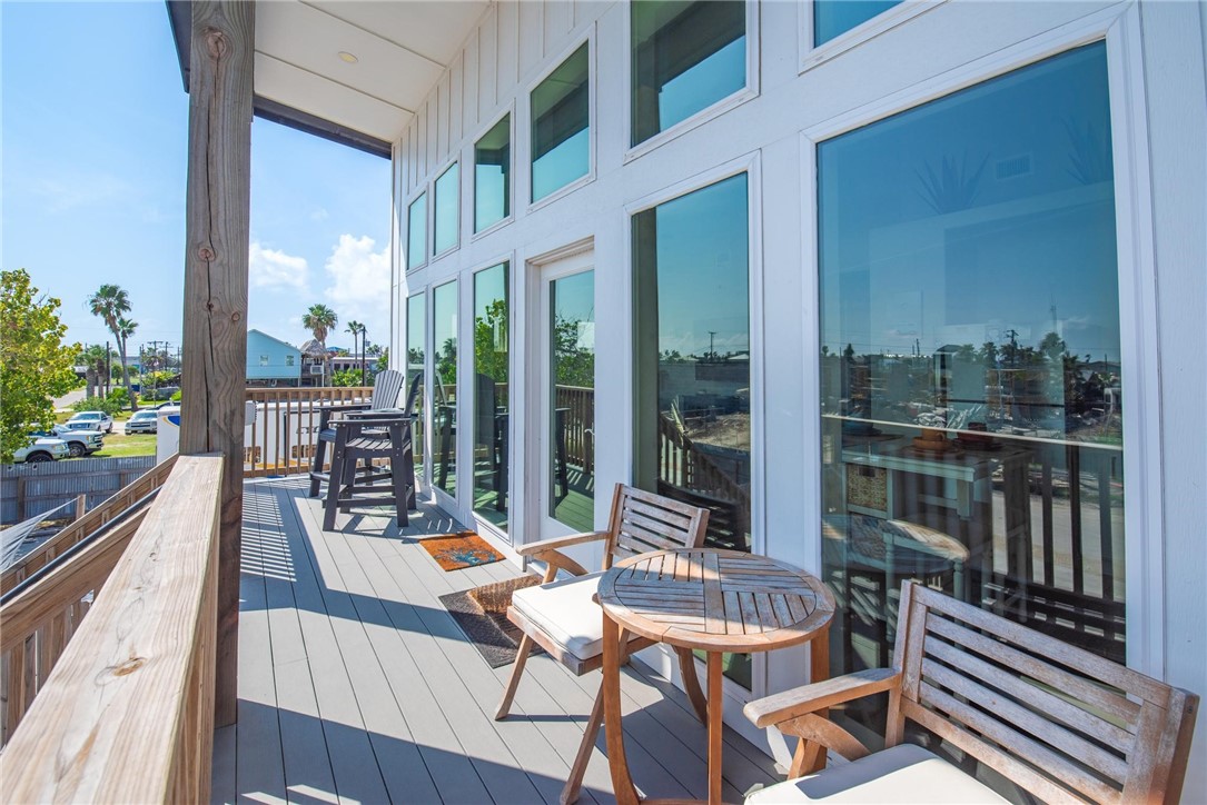 418 S 9th St Property Photo 3