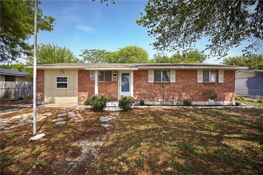 430 Antares Dr Property Photo 1