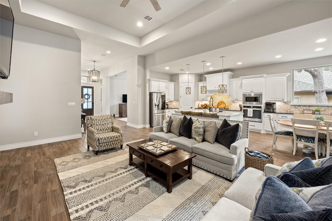 158 Cool Rock Property Photo 8