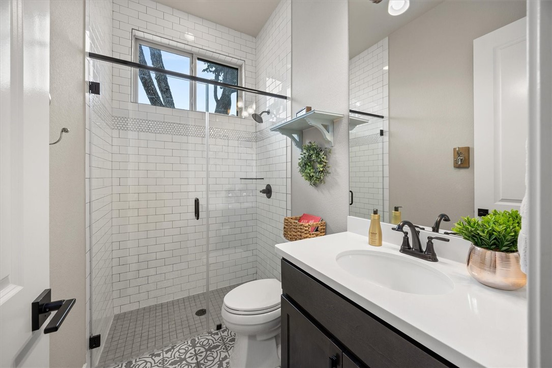 158 Cool Rock Property Photo 24