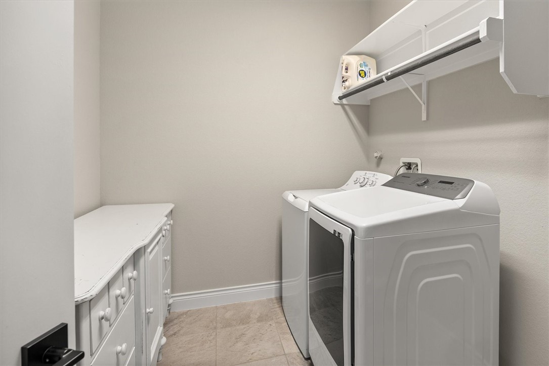 158 Cool Rock Property Photo 31