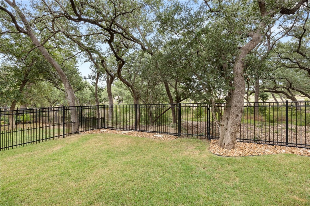 158 Cool Rock Property Photo 37