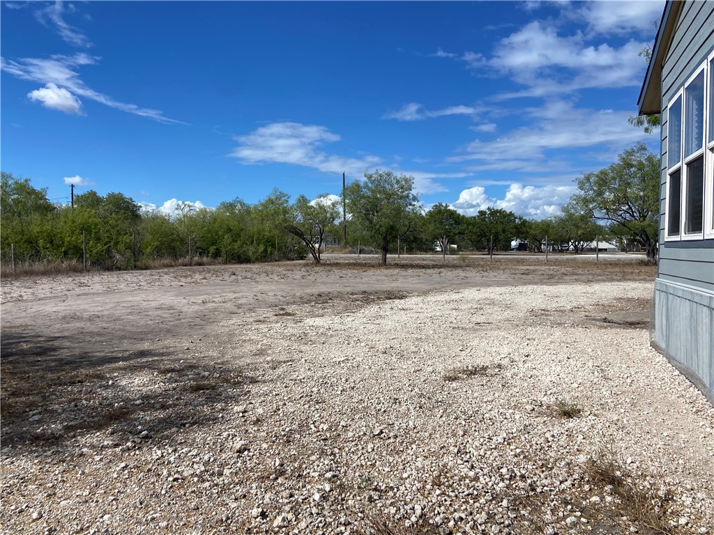 122 County Road 3052 Property Photo 4