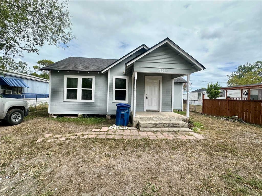 2714 Auther St Property Photo 3