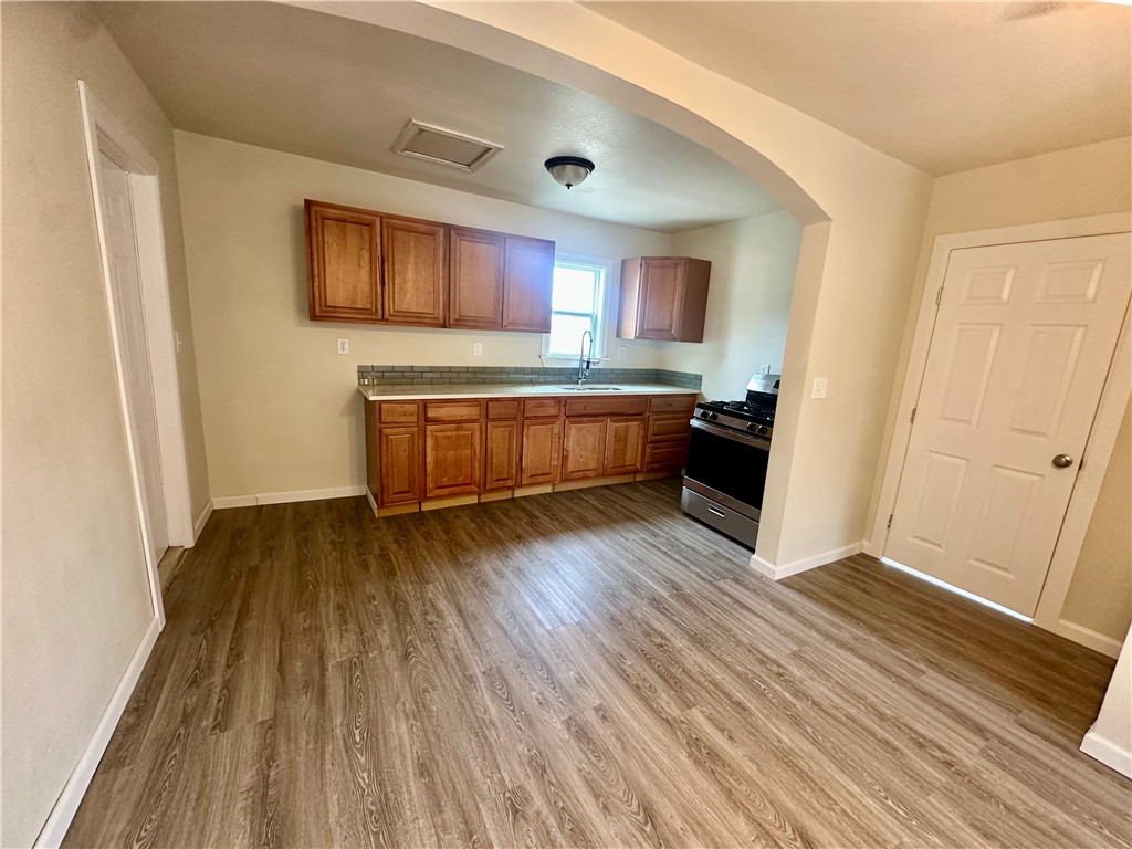 2714 Auther St Property Photo 6