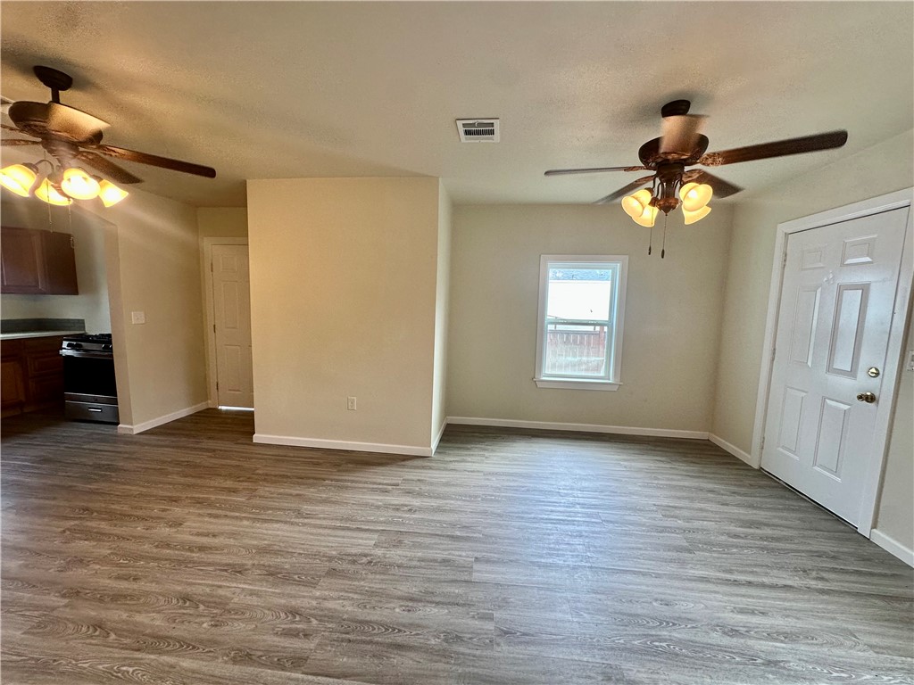 2714 Auther St Property Photo 20