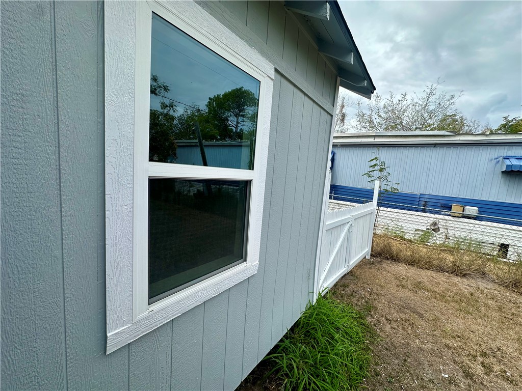 2714 Auther St Property Photo 22