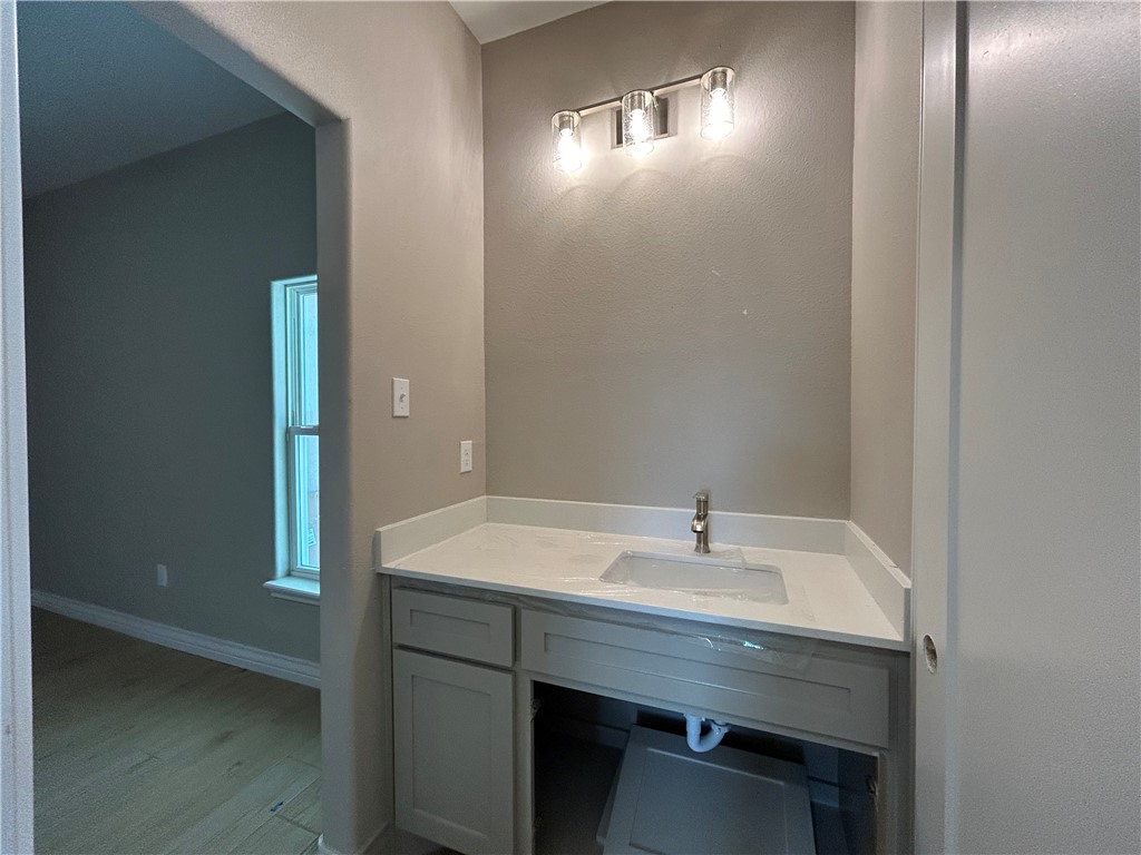 1514 Aegon Ct Property Photo 5