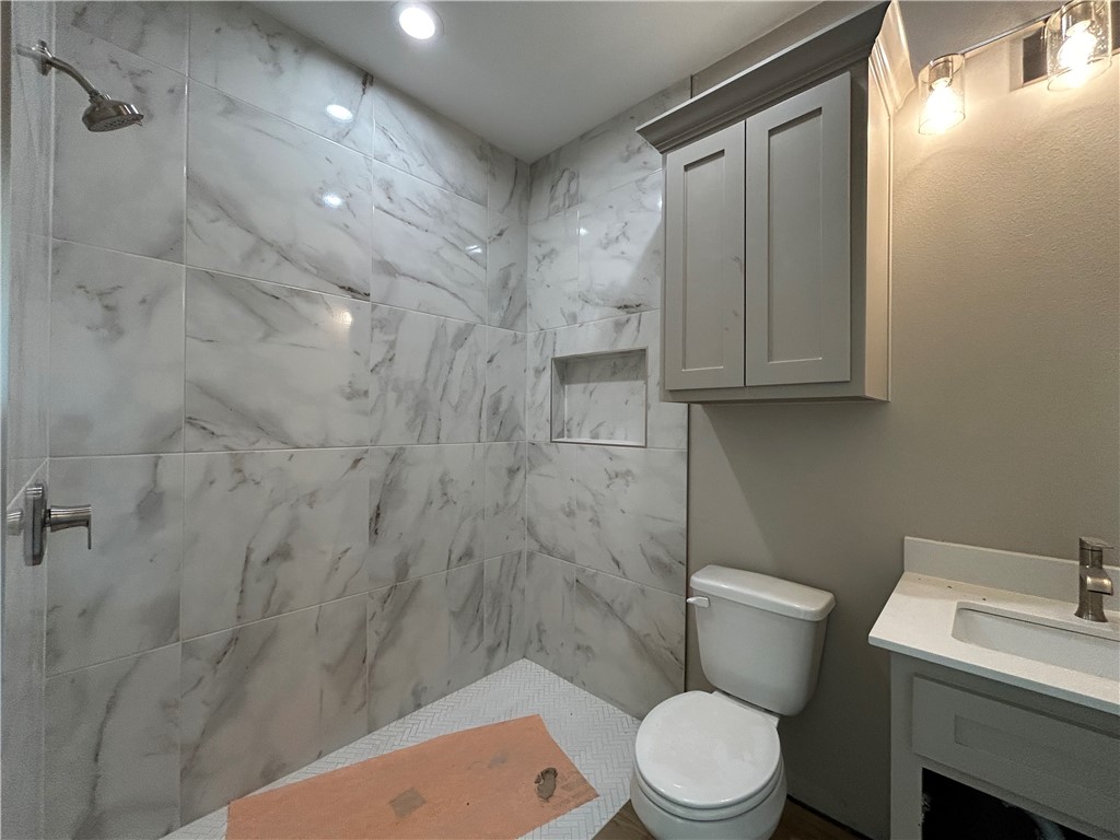 1514 Aegon Ct Property Photo 12