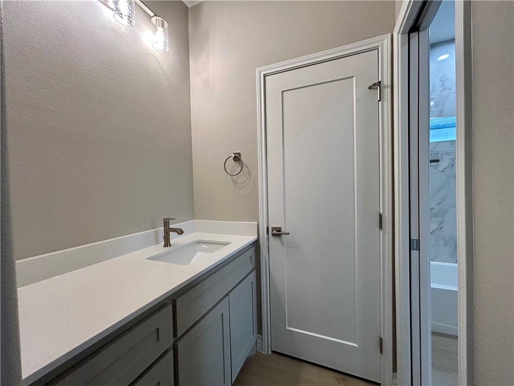 1514 Aegon Ct Property Photo 12